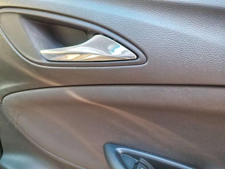 2017 Vauxhall Astra 1.4 Astra Elite Nav T 5dr - Full Service History - High Spec! Hatchback Petro...