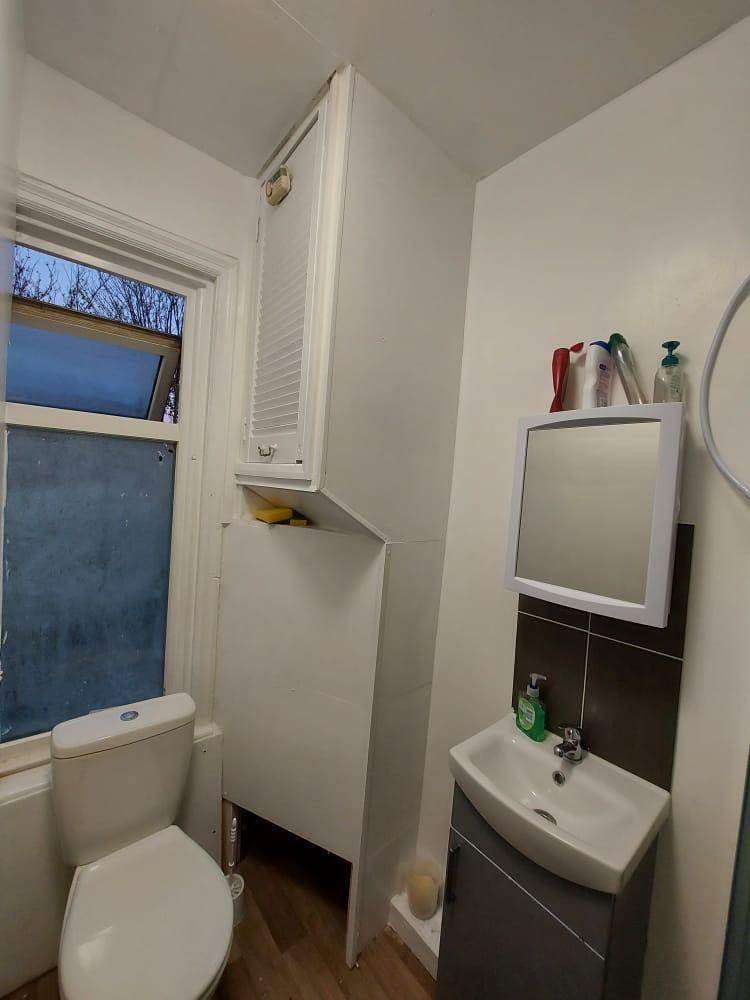 SINGLE ROOM SEVEN SISTERS, N17 – Walking Distance from station