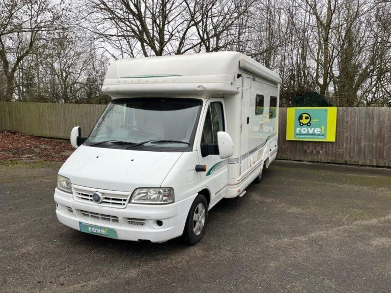 Bessacarr e720 2 Beth 2 Belt Rear Lounge Motorhome 