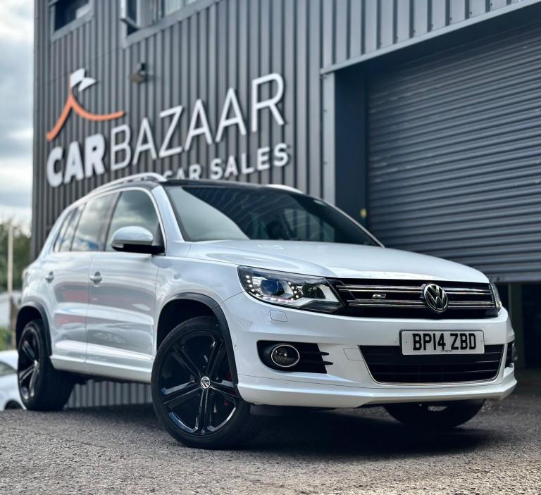 Volkswagen Tiguan 2.0 TDI BlueMotion Tech R-Line DSG 4WD Euro 5 (s/s) 5dr (Nav) Diesel Automatic