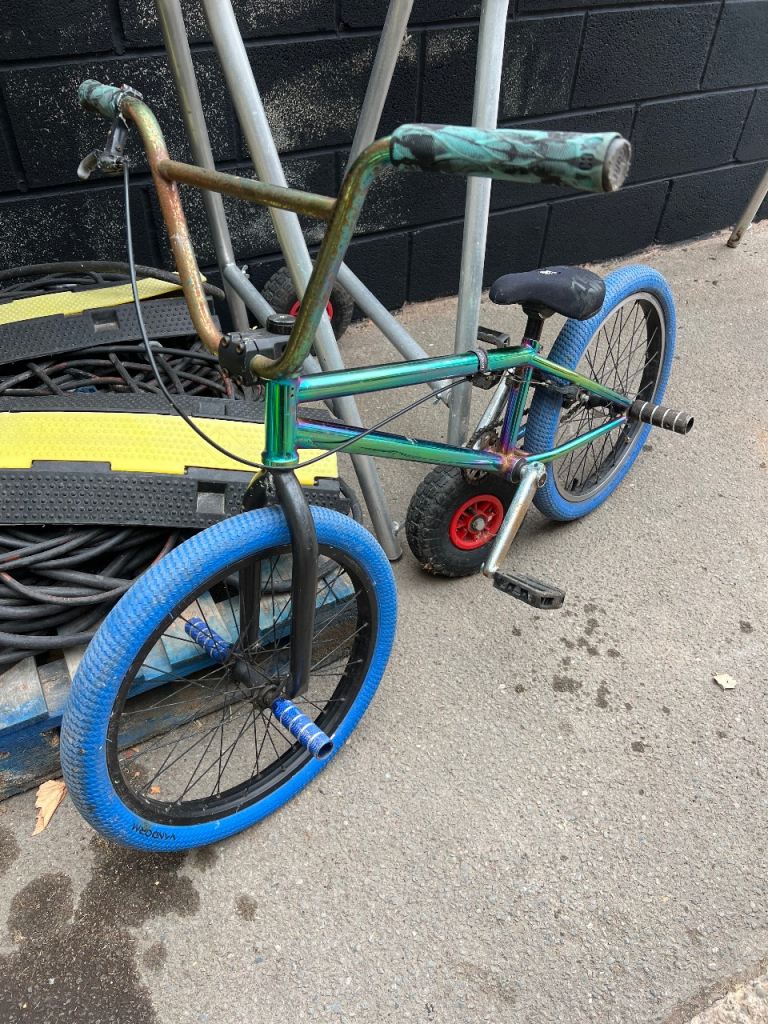 BMX Bike Jump Bike