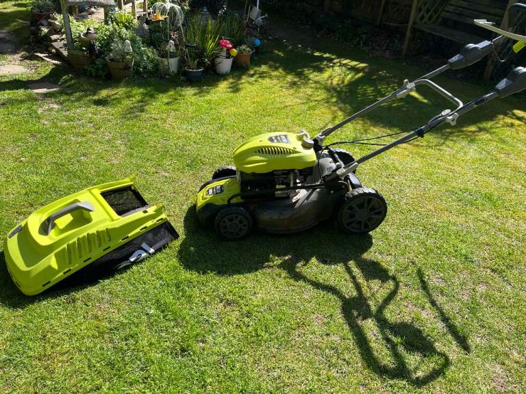 Petrol Mower 46cm Ryobi