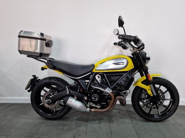 2021 Ducati Scrambler Icon, 800cc, Genuine Alloy Top Box, Low Seat Height 795mm