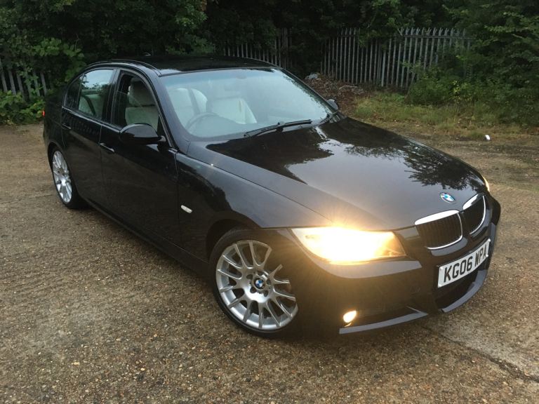 BMW 320si 2.0 Petrol Saloon *1/500 MADE FOR UK* 4 Door Manual 320 SI