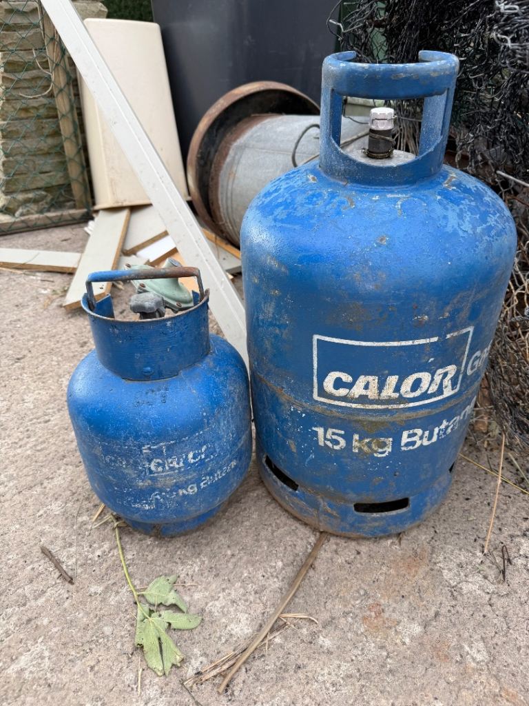 15kg butane gas bottle (nearly full)