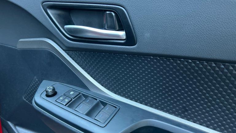 2023 Toyota C-HR 1.8 Hybrid Icon 5dr CVT HATCHBACK PETROL/ELECTRIC Automatic