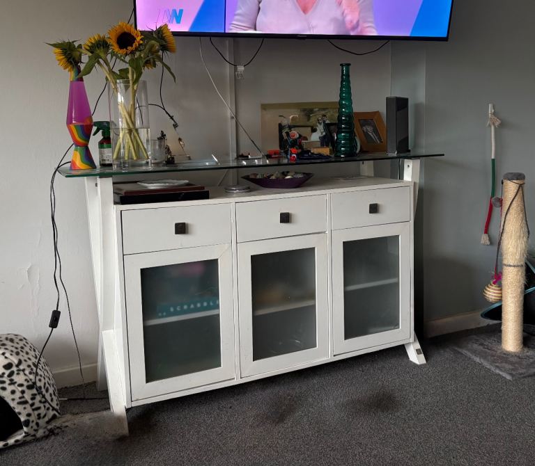 Sideboard 