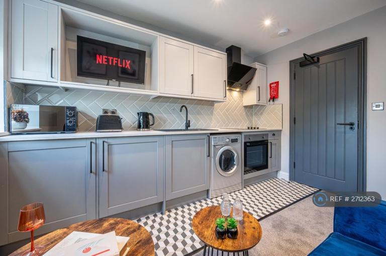 Studio flat in Haydon, Swindon, SN25 (#2712363)