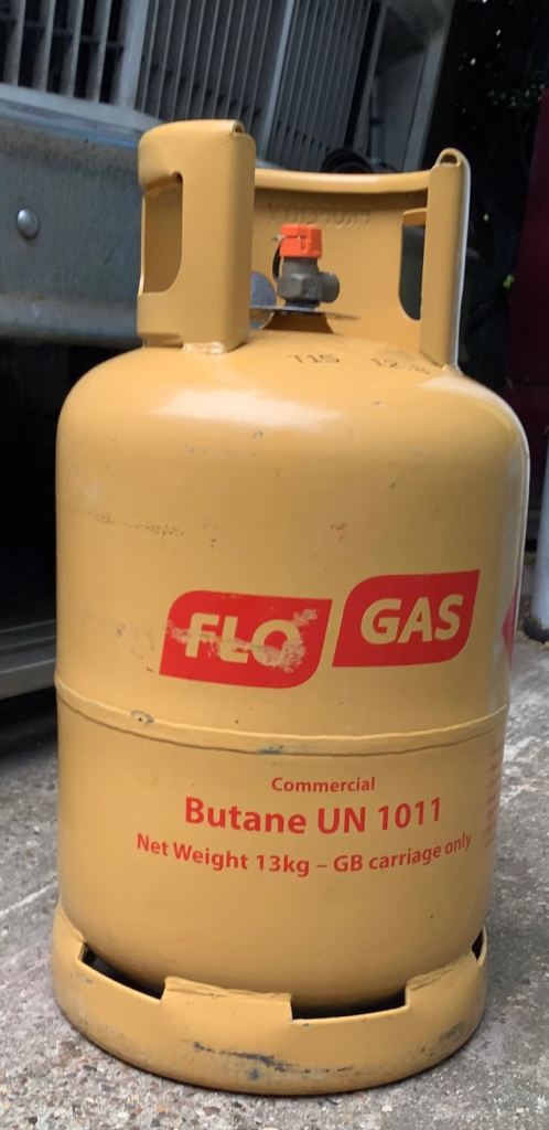 FLO GAS 13kg BUTANE GAS BOTTLE (empty)
