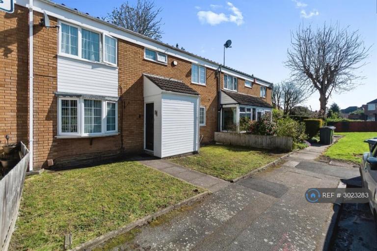 4 bedroom house in Braceby Avenue, Birmingham, B13 (4 bed) (#3023283)