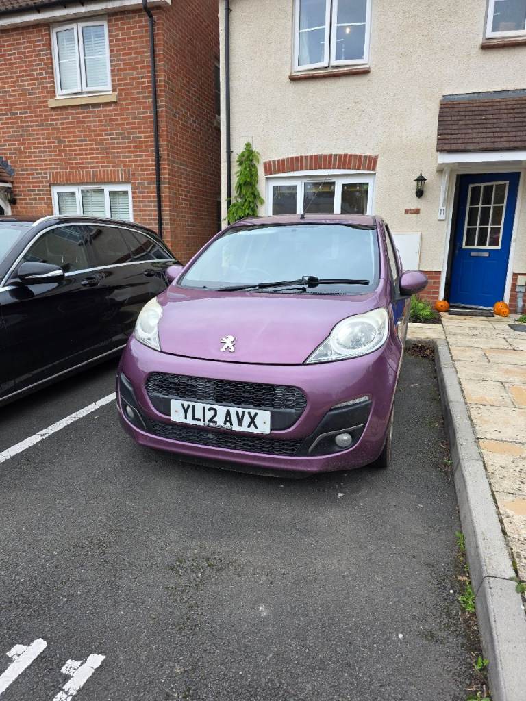 Peugeot, 107, Hatchback, 2012, Manual, 998 (cc), 5 doors