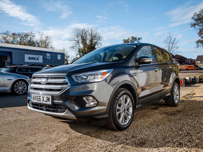 2017 Ford Kuga 2.0 TDCi Titanium Euro 6 (s/s) 5dr HATCHBACK Diesel Manual