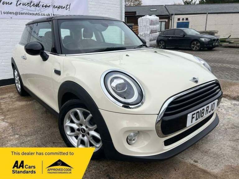 2018 MINI Hatch 1.5 Cooper Hatchback 3dr Petrol Manual Euro 6 (s/s) (136 ps) HATCHBACK Petrol Manual