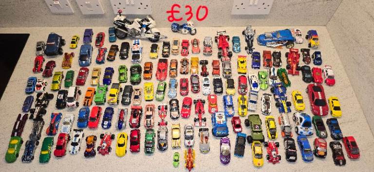 Hot wheels and assorted cars
