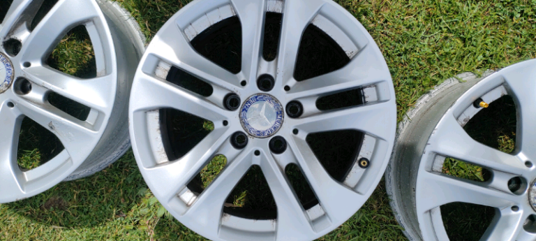 Genuine Mercedes Alloy wheels 16