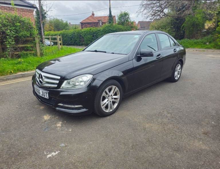Mercedes-Benz, C CLASS, Saloon, 2012, Manual, 2143 (cc), 4 doors