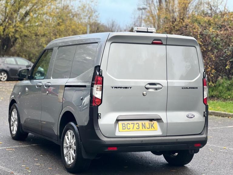 2024 Ford Transit Courier 1.5 EcoBlue Limited Van PANEL VAN DIESEL Manual
