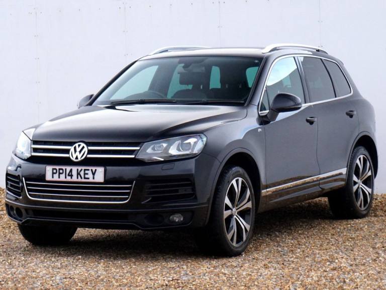 2014 Volkswagen Touareg 3.0 TDI V6 BlueMotion Tech R-Line SUV Diesel Tiptronic 4WD (s/s) 5dr - Ju...