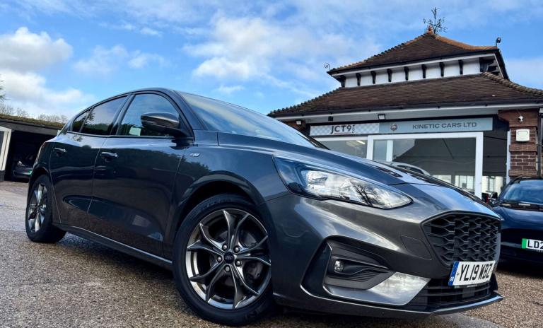 2019 Ford Focus 1.0 EcoBoost 125 ST-Line 5dr Auto HATCHBACK PETROL Automatic