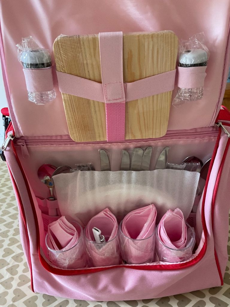 John Lewis Picnic Set / Cool Bag