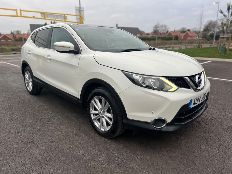 Nissan, QASHQAI, Hatchback, 2014, Manual, 1461 (cc), 5 doors