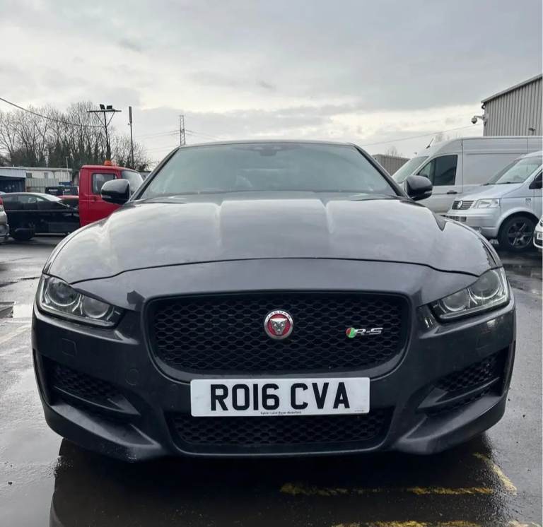 Jaguar XE R-S 2016 (AWD)