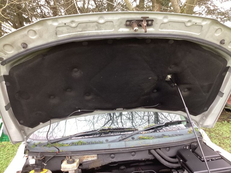 Land Rover, 2004, 1951 (cc)