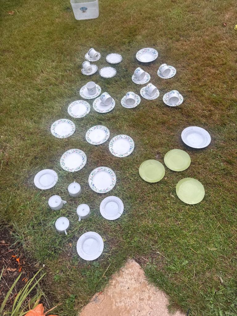 Mixed Dinnerware Set - Plates, Cups, Bowls