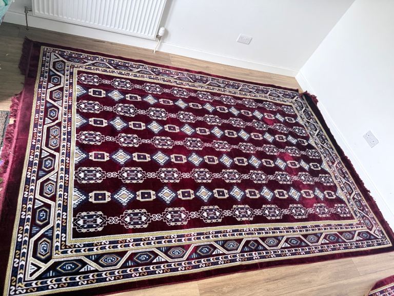 Traditional carpet