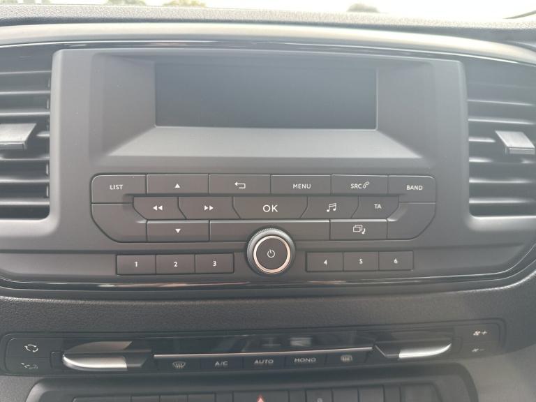 2023 Fiat Scudo 100kW 75kWh Tecnico Crew Van Auto Crew Bus Electric Automatic