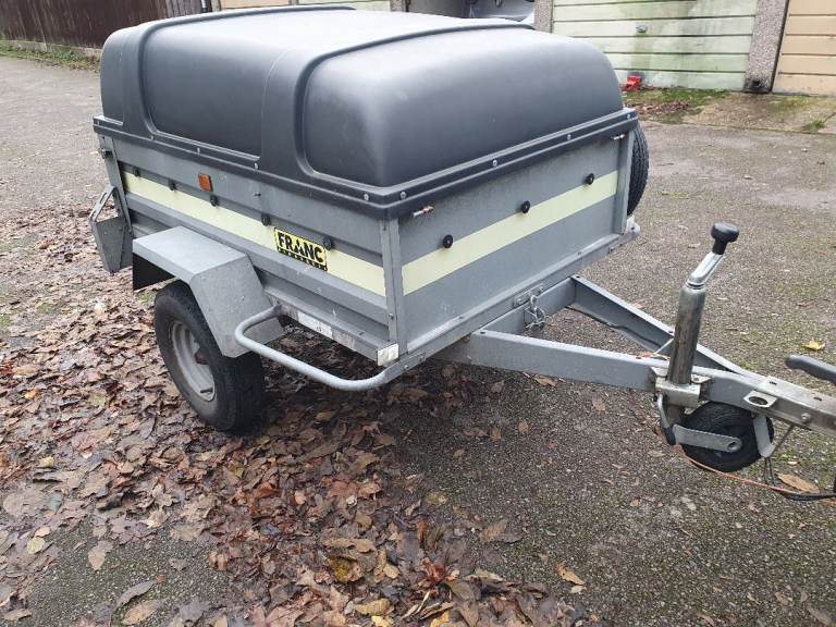 Franc 5x3 trailer with lockable hard top