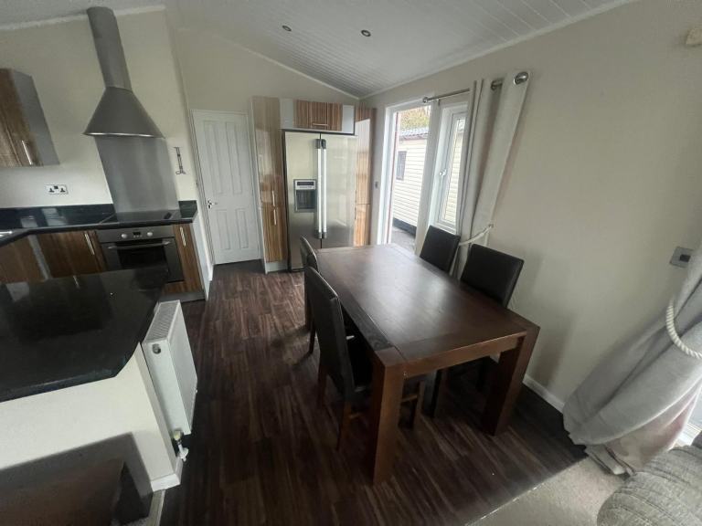 Static caravan / Lodge Prestige Seascape 42x14 2bed DG/CH - Free UK Delivery 