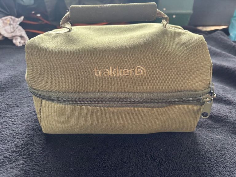 Trakker carp pouch 