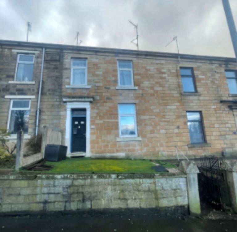 rent house 3 bedroom Manchester road Accrington