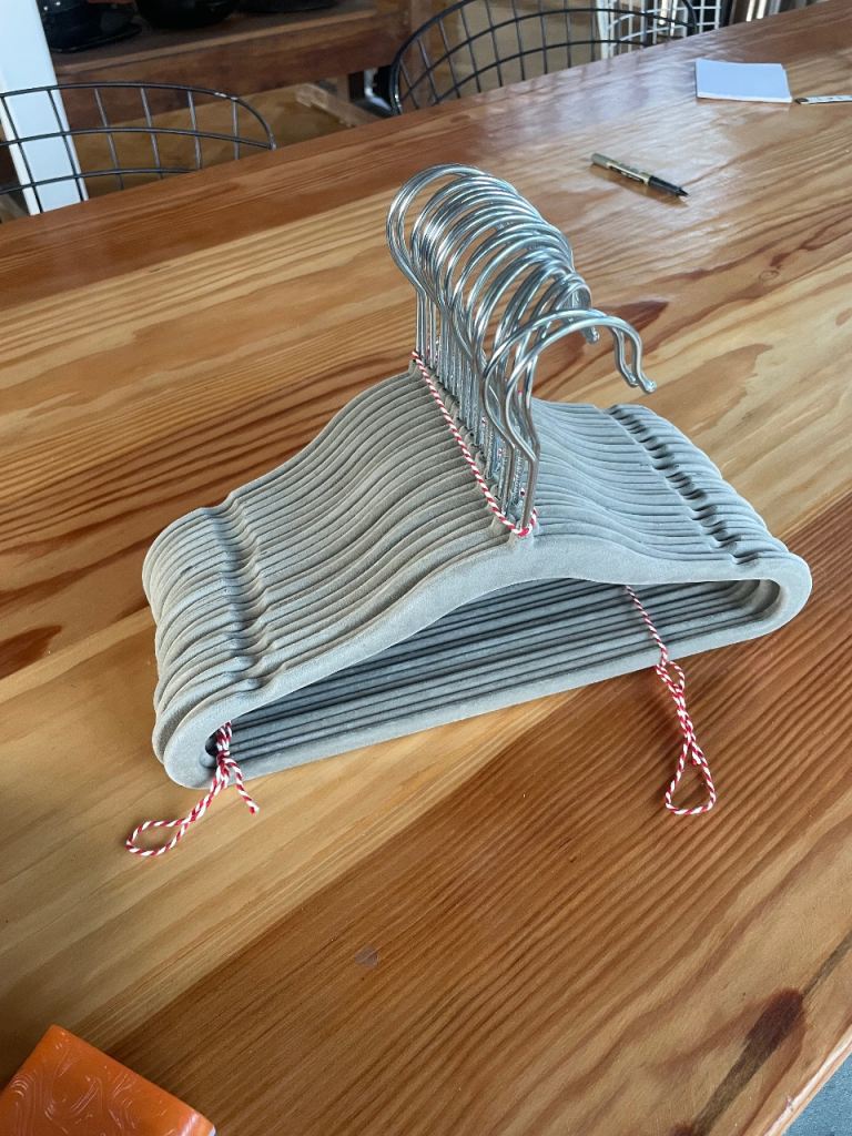 23 Grey Velvet Coated Hangers - Slim Design