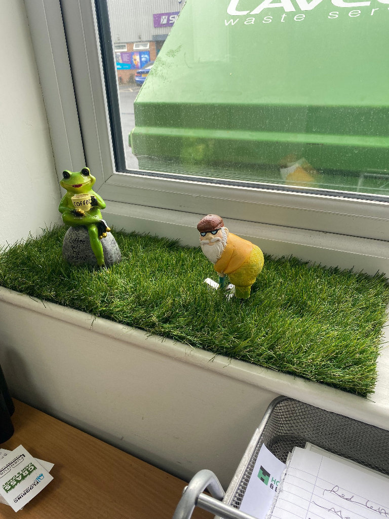 Artificial Grass for Ledges & Balconies