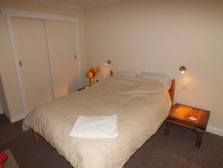 Large king size near Kings Lynn / Middleton PE321RW