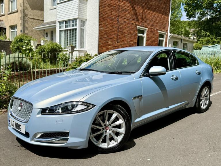 JAGUAR XF 2.2 D200*PREMIUM LUX*ONLY 24K-CAM-XENON-FACELIFT*FLAWLESS!* 2014