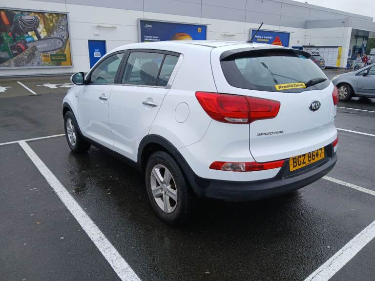 Kia, SPORTAGE, Estate, 2016, Manual, 1685 (cc), 5 doors