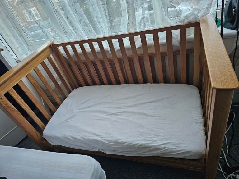 Toddler's bed