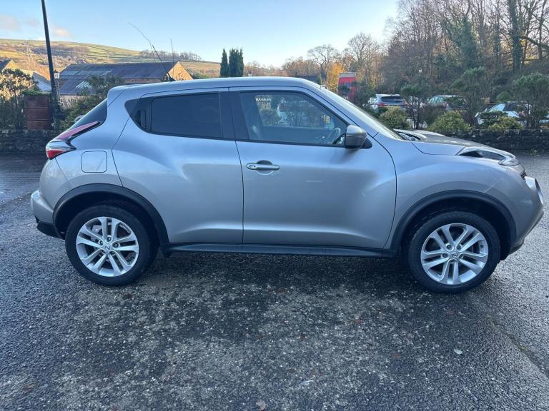 2016 Nissan Juke 1.2 DIG-T N-Connecta Euro 6 (s/s) 5dr HATCHBACK Petrol Manual