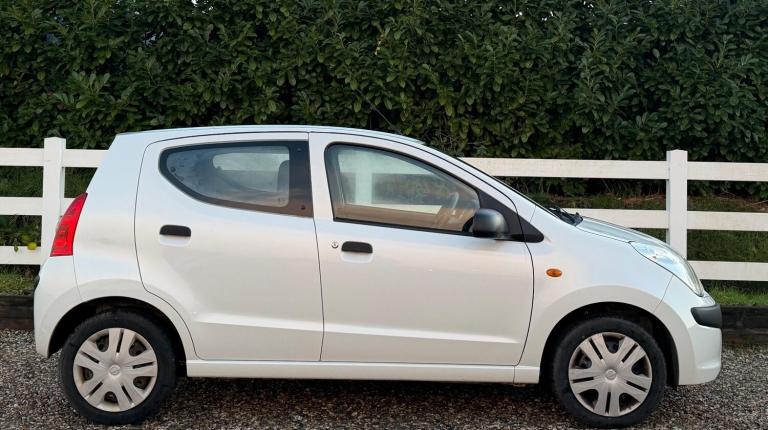 2012 Nissan Pixo 1.0 Visia 5dr HATCHBACK PETROL Manual