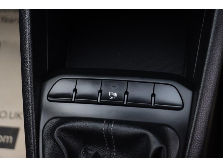 2021 Kia Stonic T-GDi 2 SUV Petrol Manual