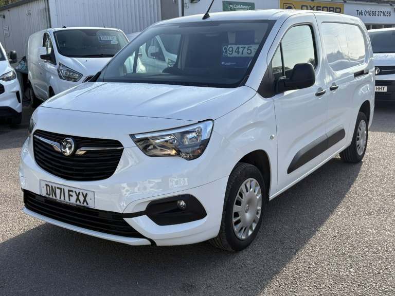 2021 Vauxhall Combo 1.5 Turbo D 2300 Sportive L2 Panel Van Diesel Manual
