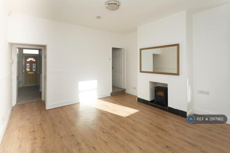 3 bedroom house in Duke Street, Stoke-On-Trent, ST4 (3 bed) (#2917962)