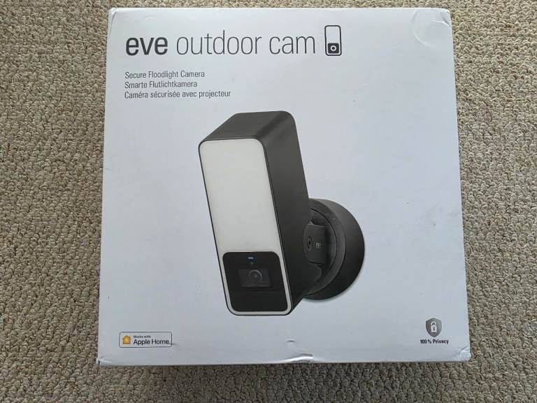 Eve Outdoor Cam - Secure Floodlight Camera, (HomeKit Secure Video), 1080p, Night Vision, WiFi