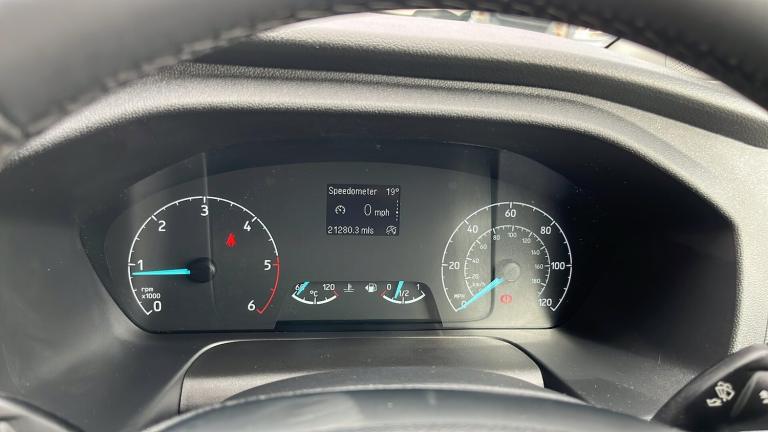 2023 Ford Transit Custom TRANSIT CUSTOM 300 L2 H1 DIESEL FWD  2.0 Eco Blue 130ps Low Roof Van Die...