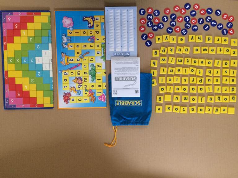METTEL Scrabble for juniors 2 in1 games & extras 1989 J W SPEAR