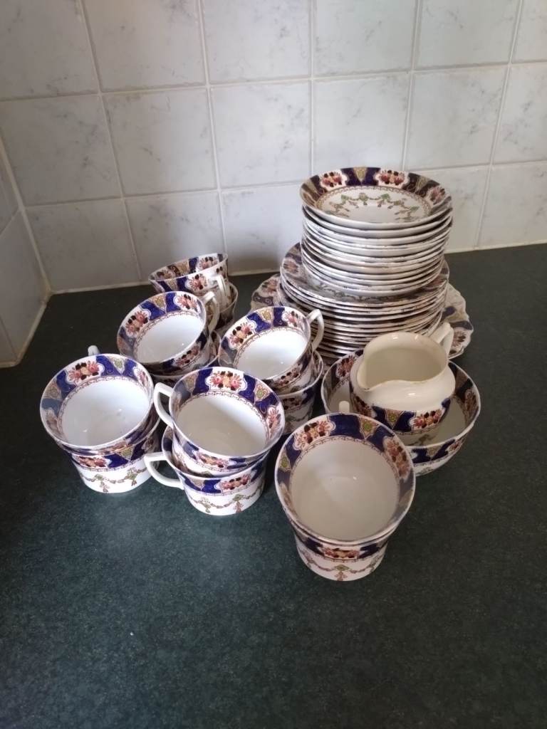 Vintage Royal Albion Imari style Doric china company 1926-1935