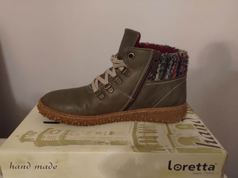 ankle leather green/khaki shoes women size 5